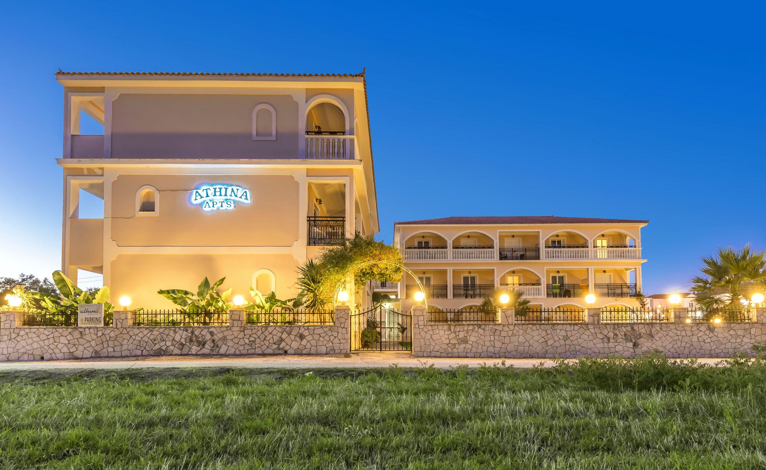 Athina Lejlighedshotel