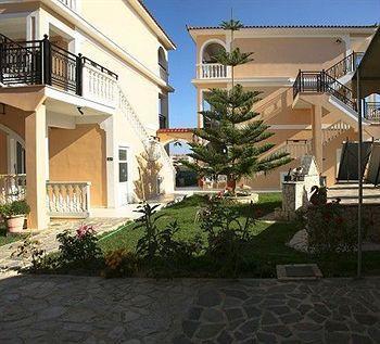 Hotel apartamentowy Athina 2*